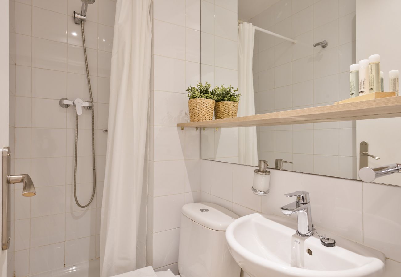 Apartamento em Barcelona - OLA LIVING VIDRERIA 2