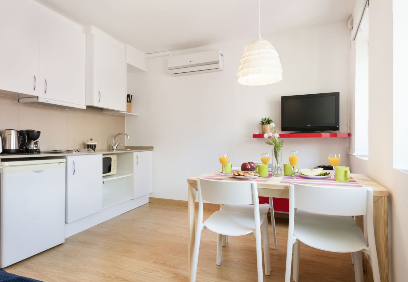 Apartamento em Barcelona - OLA LIVING VIDRERIA 6 ATIC