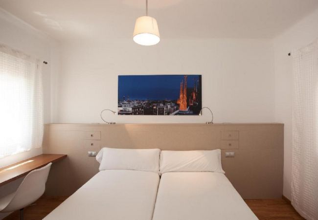 Apartamento em Barcelona - OLA LIVING SAGRADA FAMILIA 5  ATTIC