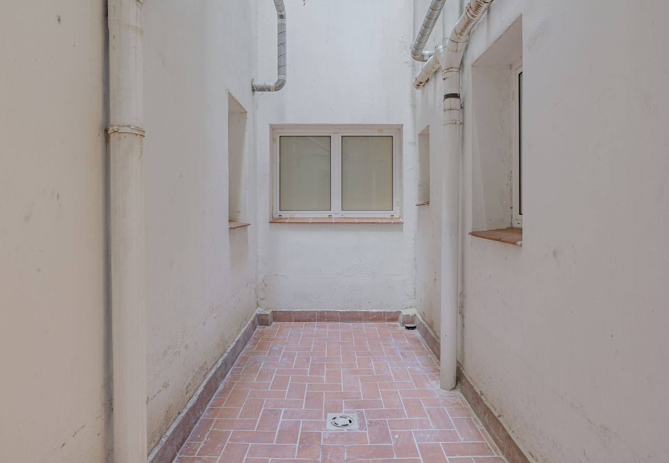 Apartamento em Barcelona - Ola Living Diagonal A Bajos 2