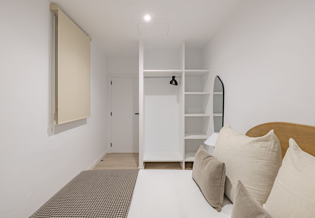 Apartamento em Barcelona - Ola Living Diagonal A Bajos 2