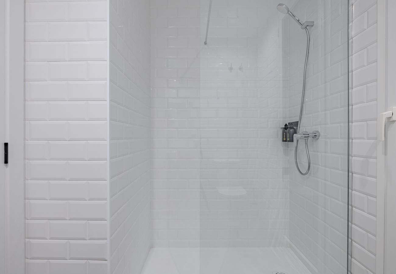 Apartamento em Barcelona - Ola Living Diagonal A Bajos 2