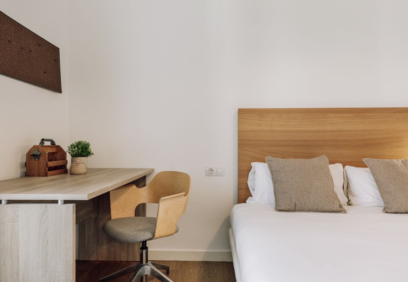 Apartamento em Barcelona - OLA LIVING ST ANTONI 401