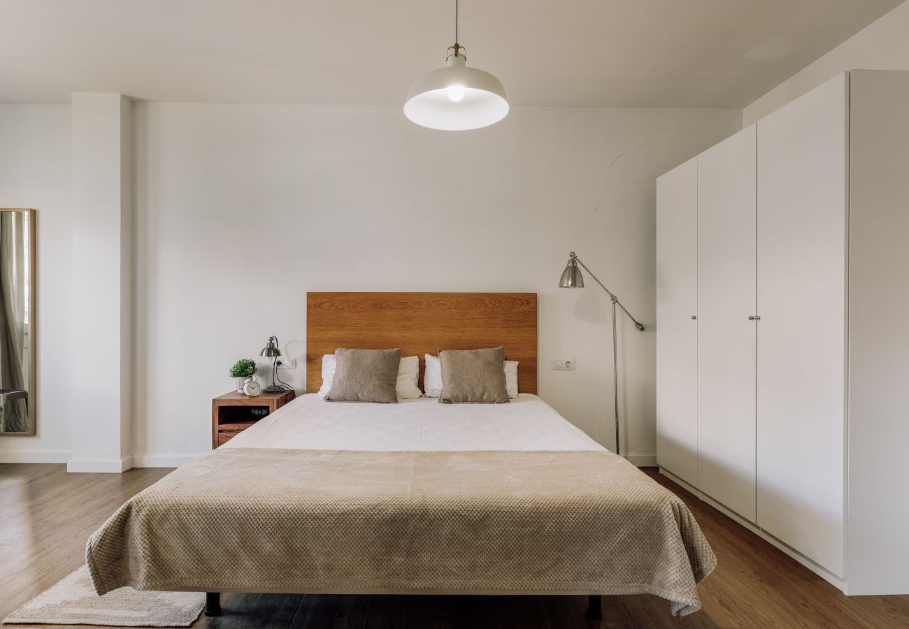 Apartamento em Barcelona - OLA LIVING ST ANTONI 401