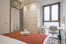 Alquiler por habitaciones en Barcelona - Balmes Doble Uso Individual