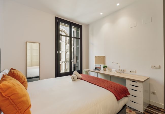 Alquiler por habitaciones en Barcelona - Balmes Doble Balcon Alquiler por habitaciones en Barcelona - Balmes Doble Balcon
