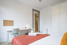 Alquiler por habitaciones en Barcelona - Balmes Habitación Doble con Balcón