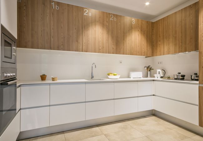 Alquiler por habitaciones en Barcelona - Balmes Twin con Balcón Alquiler por habitaciones en Barcelona - Balmes Twin con Balcón