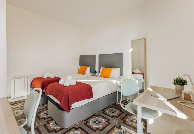 Alquiler por habitaciones en Barcelona - Balmes Twin con Balcón Alquiler por habitaciones en Barcelona - Balmes Twin con Balcón