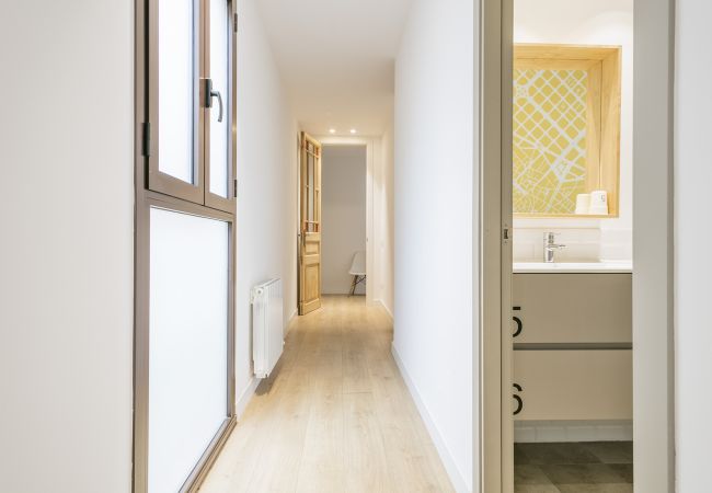 Alquiler por habitaciones en Barcelona - Balmes Twin con Balcón Alquiler por habitaciones en Barcelona - Balmes Twin con Balcón