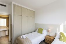 Alquiler por habitaciones en Barcelona - Merce Habitación Doble Suite Superior