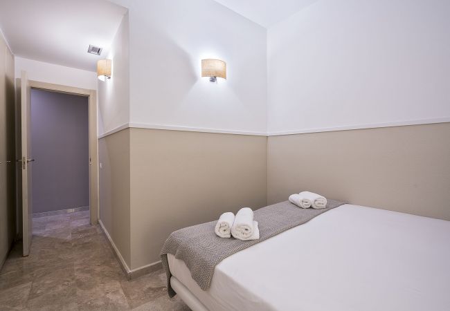 Alquiler por habitaciones en Barcelona - Merce Habitación Doble Standard Superior Alquiler por habitaciones en Barcelona - Merce Habitación Doble Standard Superior