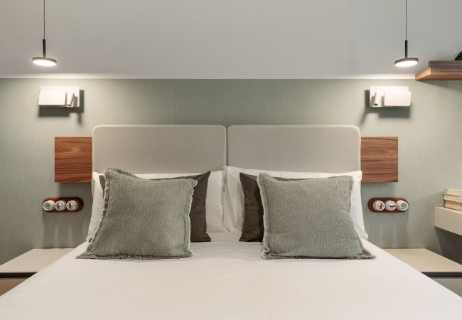 Alquiler por habitaciones en Barcelona - Casa Consell de Cent Doble con Baño Privado Alquiler por habitaciones en Barcelona - Casa Consell de Cent Doble con Baño Privado
