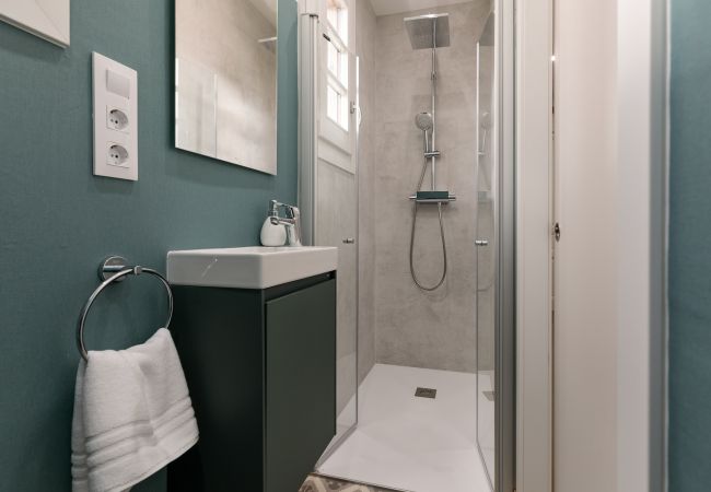 Alquiler por habitaciones en Barcelona - Casa Consell de Cent Doble con Baño Privado Alquiler por habitaciones en Barcelona - Casa Consell de Cent Doble con Baño Privado