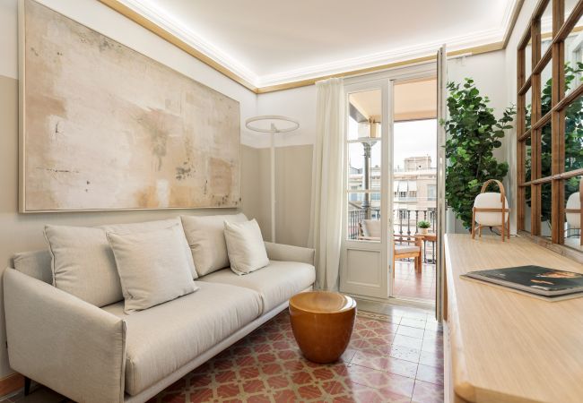 Alquiler por habitaciones en Barcelona - Casa Consell de Cent Doble con Baño Privado Alquiler por habitaciones en Barcelona - Casa Consell de Cent Doble con Baño Privado