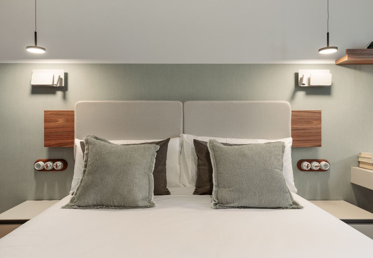 Alquiler por habitaciones en Barcelona - Casa Consell de Cent Doble con Baño Privado Alquiler por habitaciones en Barcelona - Casa Consell de Cent Doble con Baño Privado