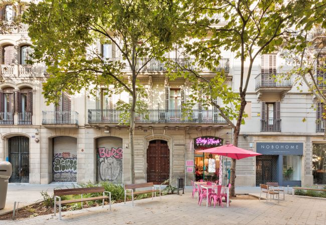 Alquiler por habitaciones en Barcelona - Casa Consell de Cent Doble Suite Terraza Alquiler por habitaciones en Barcelona - Casa Consell de Cent Doble Suite Terraza